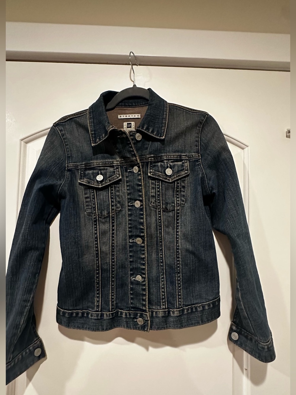GAP Women's Medium Dark Blue Denim Jacket
